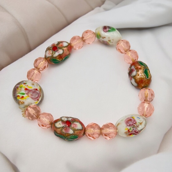 Jewelry - VINTAGE Pink Cloisonné and Glass Stretch Bracelet